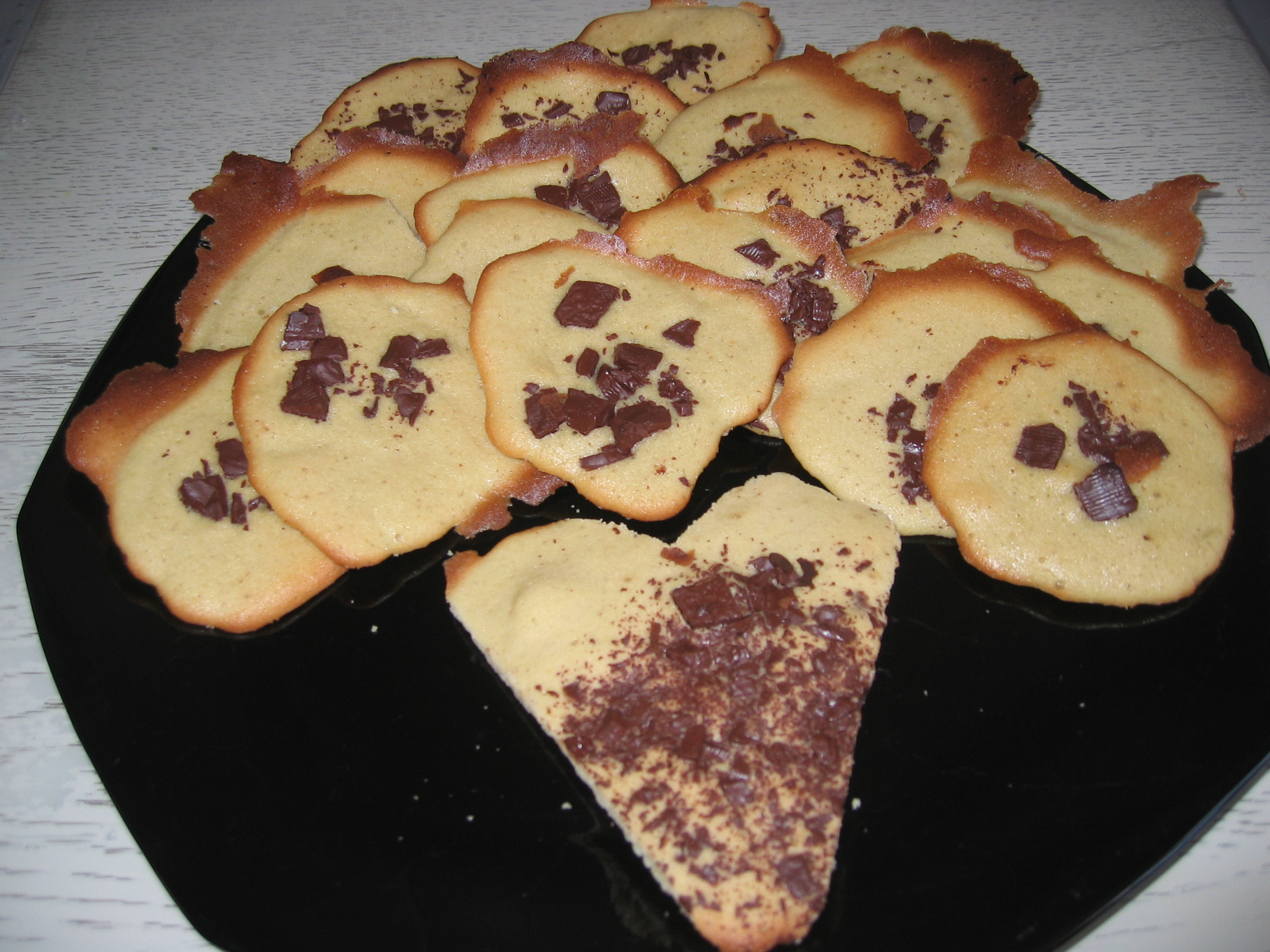 langues de chat aux pépites choco – Trucs de Maman